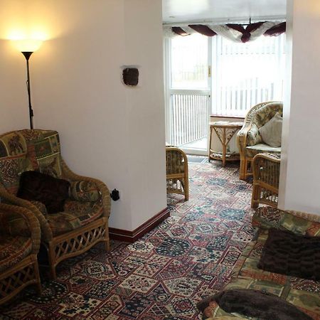 Peakdale Lodge Ґлоссеп Екстер'єр фото